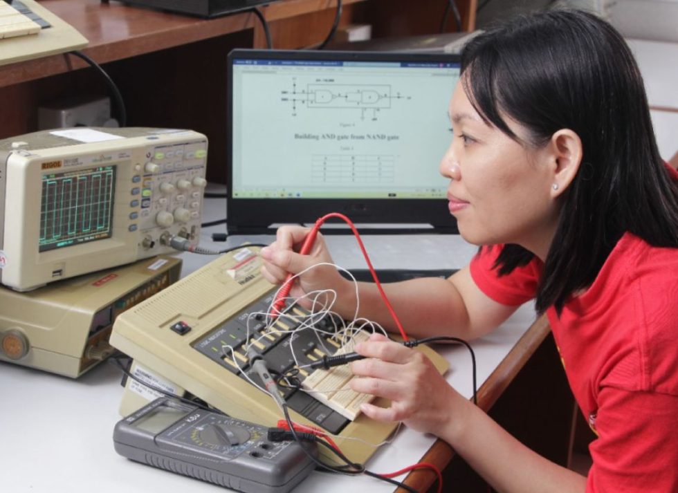 Diploma in Electronic Engineering